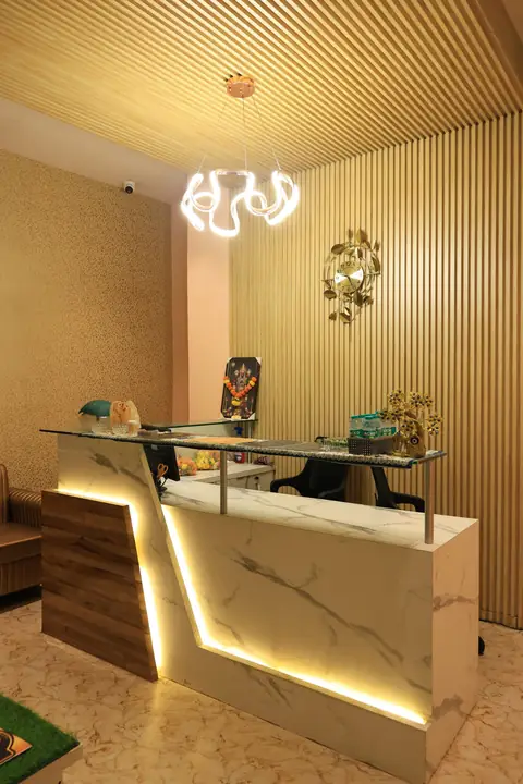 Royal Crown Spa reception, opposite Oberoi Mall Goregaon East